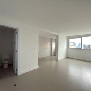 Apartamento com 53m², 1 dormitório, 1 suíte, 1 vaga no Punta Del Sole em Torres para Comprar