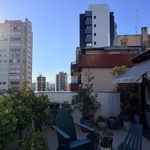 Cobertura com 181m², 3 dormitórios, 1 suíte, 1 vaga no Maggiano em Torres para Comprar