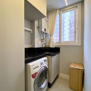 Apartamento com 77m², 2 dormitórios, 1 suíte, 1 vaga no Maui Residencial em Torres para Comprar