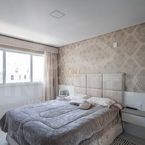 Apartamento com 201m², 3 dormitórios, 1 suíte, 3 vagas no Paris em Torres para Comprar