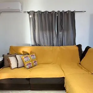 Casa com 172m², 3 dormitórios, 1 suíte, 2 vagas no bairro São Jorge em Torres para Comprar