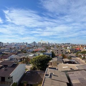 Apartamento com 45m², 1 dormitório, 1 suíte, 1 vaga no Residencial Jardim Europa em Torres para Comprar