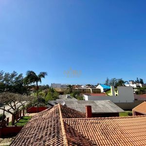 Apartamento com 135m², 3 dormitórios, 3 suítes, 1 vaga no Cartagena em Torres para Comprar