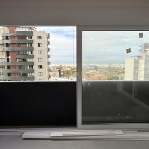 Apartamento com 186m², 3 dormitórios, 3 suítes, 2 vagas no Edifício L'ART em Torres para Comprar
