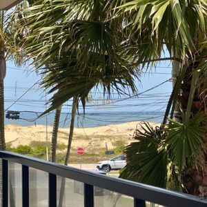 Apartamento com 106m², 3 dormitórios, 1 suíte, 2 vagas no Casa do Sol em Torres para Comprar