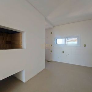 Apartamento com 82m², 2 dormitórios, 2 suítes, 2 vagas no Punta Del Sole em Torres para Comprar