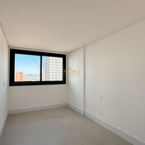 Apartamento com 78m², 2 dormitórios, 1 suíte, 1 vaga no Vista Mare em Torres para Comprar