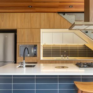 Casa de Condomínio com 244m², 4 dormitórios, 4 suítes, 2 vagas no Condomínio Ilhas Park em Torres para Comprar