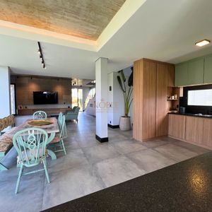 Casa de Condomínio com 350m², 3 dormitórios, 3 suítes, 2 vagas no Condomínio Ilhas Park em Torres para Comprar