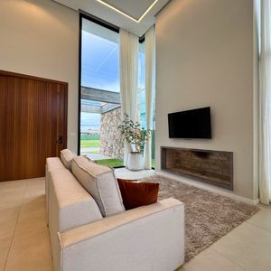 Casa de Condomínio com 201m², 3 dormitórios, 3 suítes, 3 vagas no Reserva das Águas em Torres para Comprar