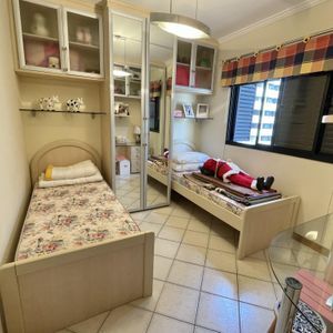 Apartamento com 103m², 2 dormitórios, 2 suítes, 2 vagas no Costa Azul em Torres para Comprar