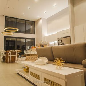 Casa de Condomínio com 200m², 4 dormitórios, 4 suítes, 2 vagas no Ocean Side em Torres para Comprar