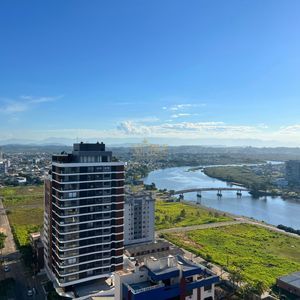 Apartamento com 78m², 2 dormitórios, 1 suíte, 3 vagas no Vista Mare em Torres para Comprar