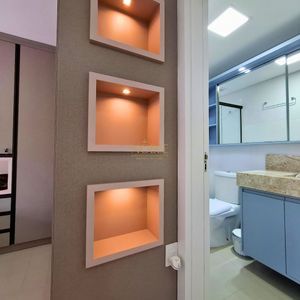 Apartamento com 72m², 2 dormitórios, 1 suíte, 2 vagas no San Pietro em Torres para Comprar