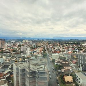 Apartamento com 88m², 2 dormitórios, 2 suítes, 2 vagas no Urban em Torres para Comprar