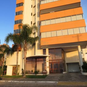 Apartamento com 115m², 3 dormitórios, 1 suíte, 2 vagas no Mirante do Mampituba em Torres para Comprar