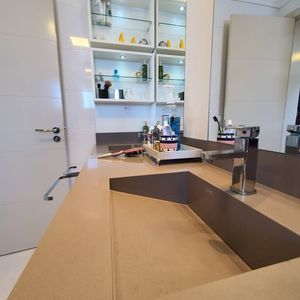 Apartamento com 149m², 3 dormitórios, 1 suíte, 2 vagas no Monte Olimpo em Torres para Comprar