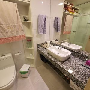 Apartamento com 149m², 3 dormitórios, 1 suíte, 2 vagas no Monte Olimpo em Torres para Comprar