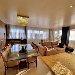 Apartamento com 149m², 3 dormitórios, 1 suíte, 2 vagas no Monte Olimpo em Torres para Comprar