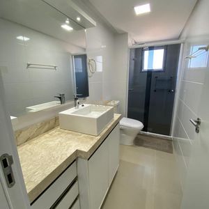 Apartamento com 109m², 3 dormitórios, 1 suíte, 2 vagas no San Pietro em Torres para Comprar