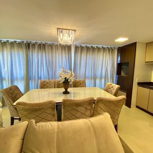 Apartamento com 109m², 3 dormitórios, 1 suíte, 2 vagas no San Pietro em Torres para Comprar