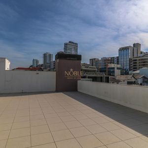 Cobertura com 177m², 2 dormitórios, 1 suíte, 2 vagas no Punta del Mare em Torres para Comprar