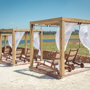 Casa de Condomínio com 335m², 3 dormitórios, 3 suítes, 2 vagas no Reserva das Águas em Torres para Comprar