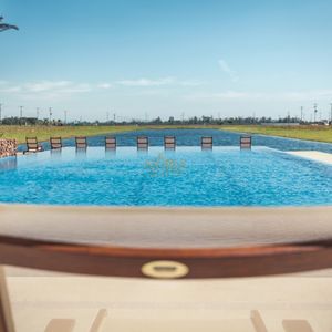 Casa de Condomínio com 373m², 3 dormitórios, 3 suítes, 2 vagas no Reserva das Águas em Torres para Comprar