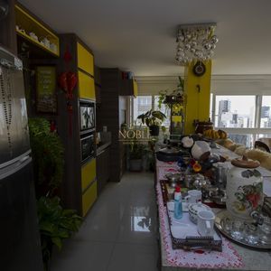 Apartamento com 130m², 3 dormitórios, 2 vagas no Caravaggio em Torres para Comprar