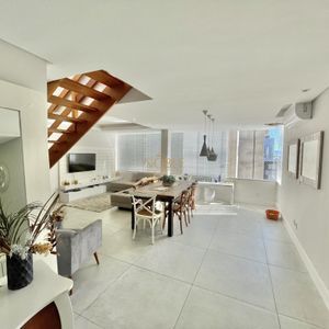 Cobertura com 280m², 4 dormitórios, 4 suítes, 2 vagas no Alvorada em Torres para Comprar