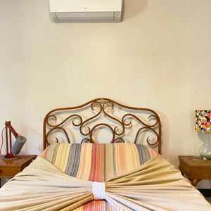 Casa com 518m², 5 dormitórios, 2 suítes, 2 vagas no bairro Praia Grande em Torres para Comprar