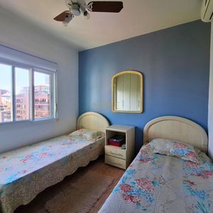 Apartamento com 98m², 3 dormitórios, 1 suíte, 3 vagas no Metropolitan em Torres para Comprar