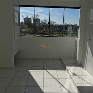 Apartamento com 40m², 2 dormitórios, 1 vaga no Residencial Universitário em Torres para Comprar