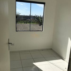 Apartamento com 40m², 2 dormitórios, 1 vaga no Residencial Universitário em Torres para Comprar