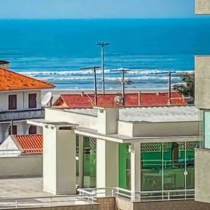 Apartamento com 120m², 3 dormitórios, 1 suíte, 1 vaga no Everest em Torres para Comprar