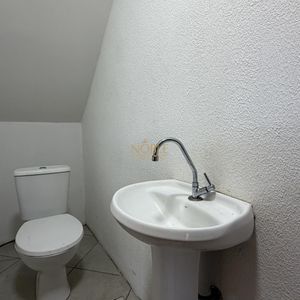 Geminado com 60m², 2 dormitórios, 1 vaga no bairro Morada das Palmeiras em Torres para Comprar