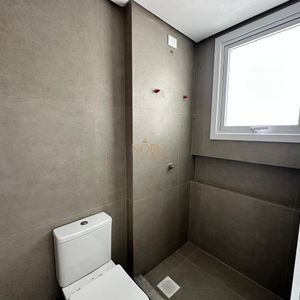 Cobertura com 149m², 3 dormitórios, 3 suítes, 2 vagas no Topazio em Torres para Comprar