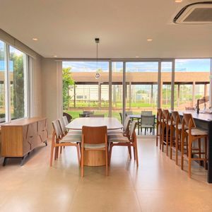 Casa de Condomínio, 4 dormitórios, 4 suítes, 2 vagas no Condomínio Ilhas Park em Torres para Comprar