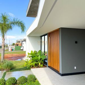 Casa de Condomínio com 204m², 3 dormitórios, 3 suítes, 2 vagas no Reserva das Águas em Torres para Comprar