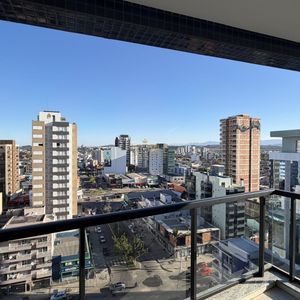 Apartamento com 92m², 2 dormitórios, 1 suíte, 2 vagas no Più Belle Residencial em Torres para Comprar