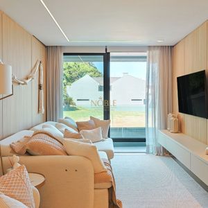 Apartamento com 89m², 2 dormitórios, 2 suítes, 2 vagas no Aura em Torres para Comprar