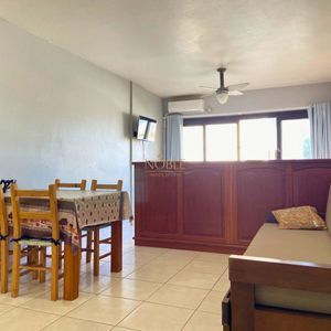 Apartamento com 38m², 1 dormitório, 1 vaga no Torremar em Torres para Comprar