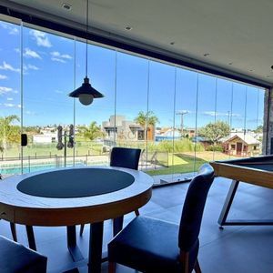 Casa de Condomínio com 623m², 4 dormitórios, 4 suítes, 4 vagas no Reserva das Águas em Torres para Comprar