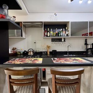 Apartamento com 110m², 3 dormitórios, 1 suíte, 2 vagas no Praia Bávaro em Torres para Comprar