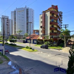 Apartamento com 146m², 4 dormitórios, 2 suítes, 2 vagas no Farol Da Praia em Torres para Comprar