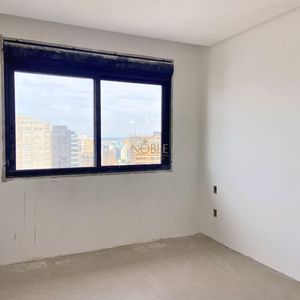 Apartamento com 130m², 4 dormitórios, 3 suítes, 2 vagas no Mirage em Torres para Comprar