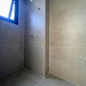 Apartamento com 97m², 2 dormitórios, 2 suítes, 1 vaga no Rosa dos Ventos em Torres para Comprar