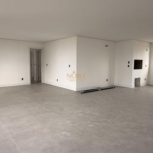 Apartamento com 186m², 3 dormitórios, 3 suítes, 2 vagas no Edifício L'ART em Torres para Comprar