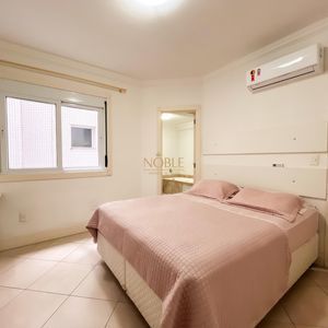 Apartamento com 232m², 4 dormitórios, 4 suítes, 2 vagas no Estevanell em Torres para Comprar