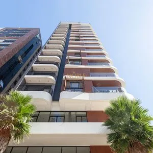 Apartamento com 91m², 2 dormitórios, 2 suítes, 2 vagas no Toronto em Torres para Comprar